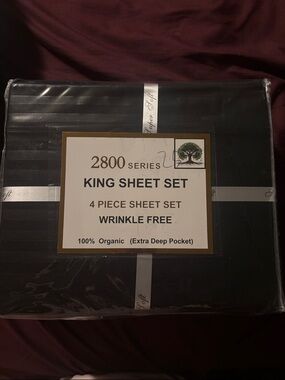 2800 Series King Sheet Set - Black - 4 Piece Wrinkle-Free